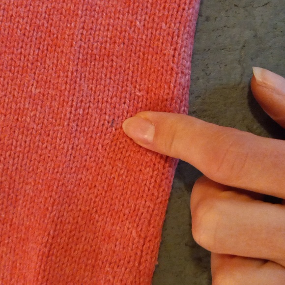 Beautiful Sundance Winter Sweater, small/medium - Picture 5 of 8